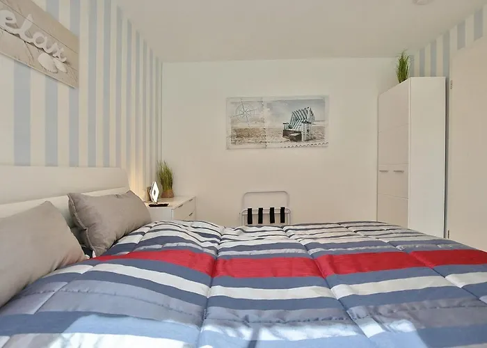 Apartment Residenz Wolburgstraße 49 Residenz Seemuschel Wolburgstr 49 02 *